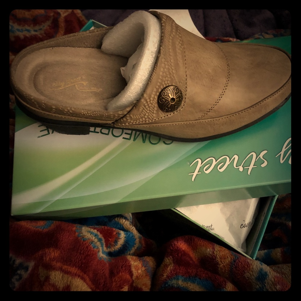 Ultra light insoles slides